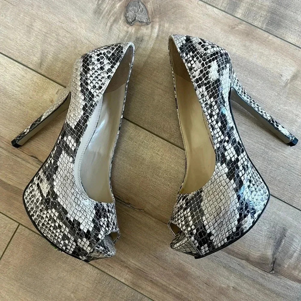 4/$25 Enzo Angiolini Snake Peep-toe Heels Style ‘Eatanen’ Womens US 5.5